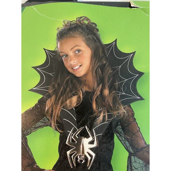 SPIDER COUNTESS COSTUME 10-12 - Picture 2 of 7